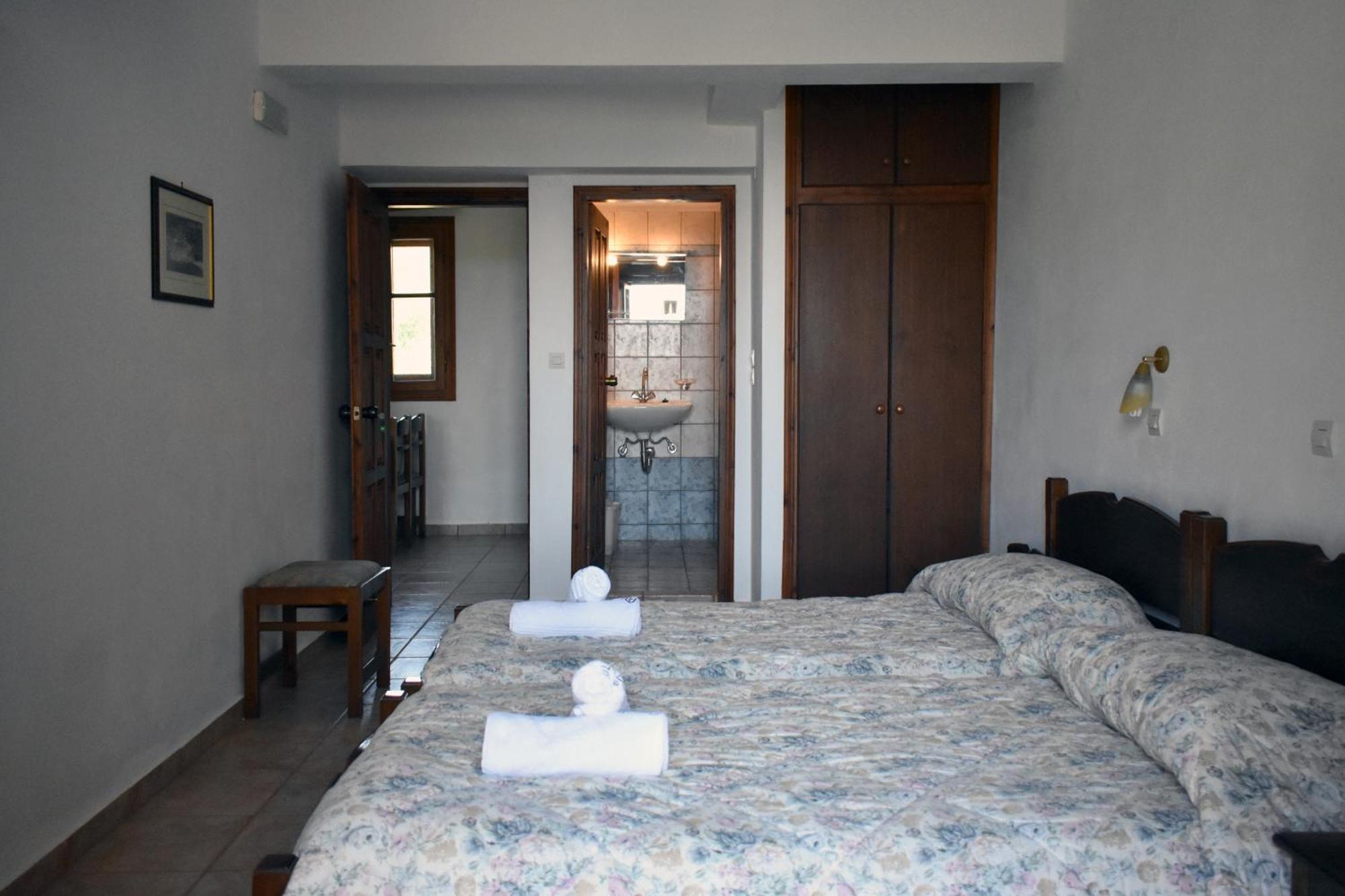 Akroyiali Apartments Yerolimin Zimmer foto